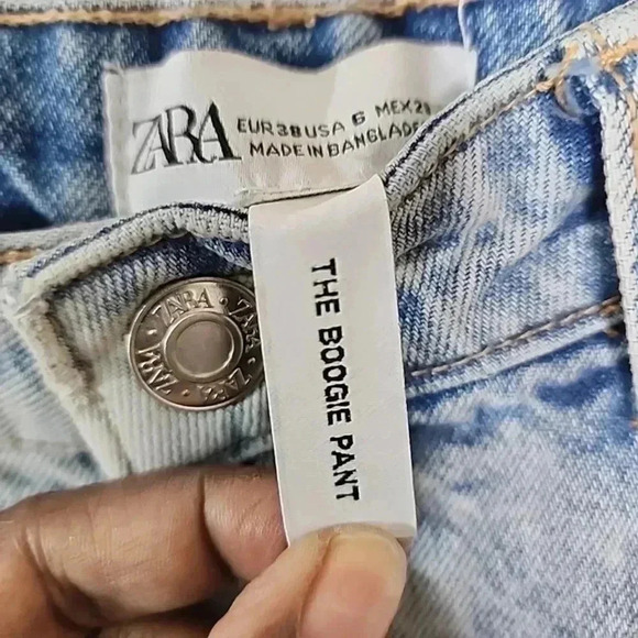 Zara The Boogie Pant Relaxed cropped jeans. Size 6 - Picture 4 of 4